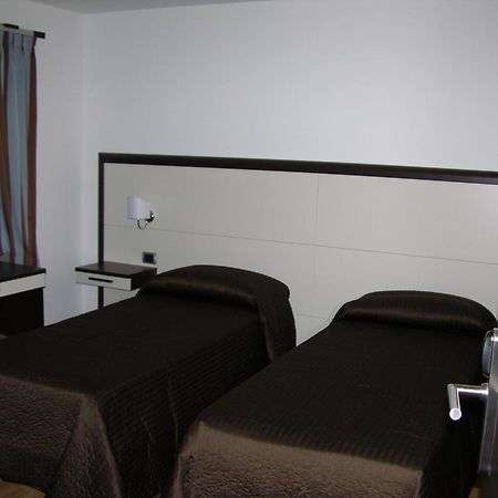 Baja Delle Sirene Bed & Breakfast Taranto Bagian luar foto
