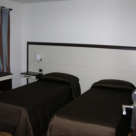 Baja Delle Sirene Bed & Breakfast Taranto Bagian luar foto