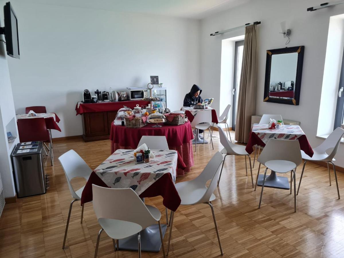 Baja Delle Sirene Bed & Breakfast Taranto Bagian luar foto